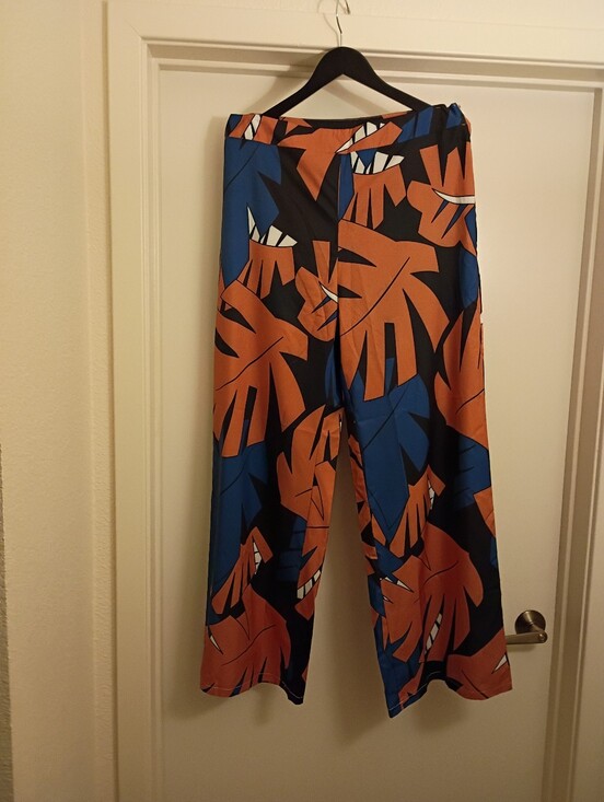 Pants - SHEIN PRINT WIDE LEG PANT